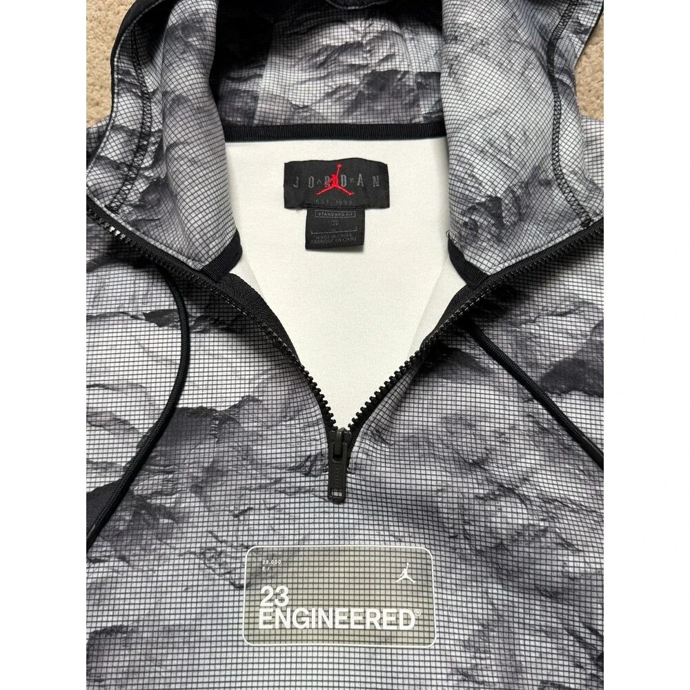 Air Jordan 23 Engineered Grid Printed 1/4 Zip Pullover Hoodie CU9148-100 Size L